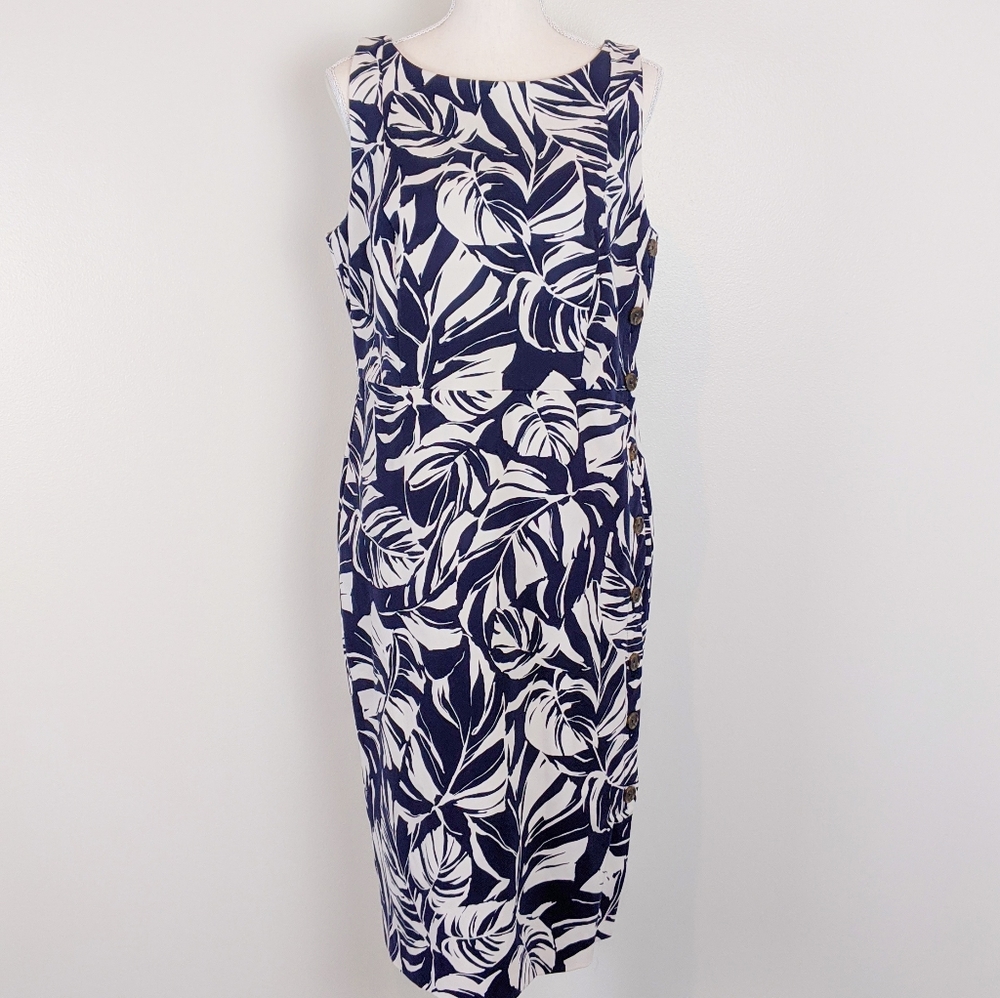 Ann Taylor. Size 10. Dress